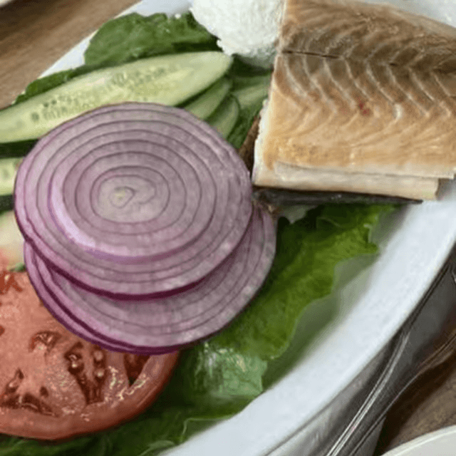 Large White Fish Chunk Fish Platter.