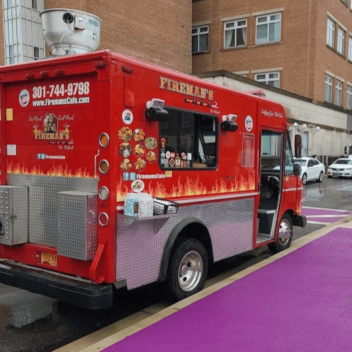 Fireman’s Cafe on Wheels🚚