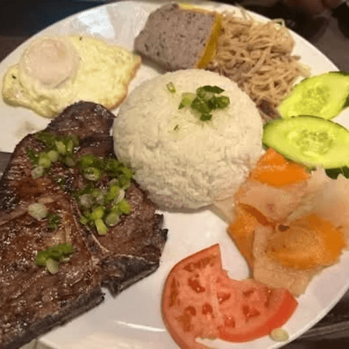 Cơm Bì, Sườn, Chả, Trứng - Life on the Beach.