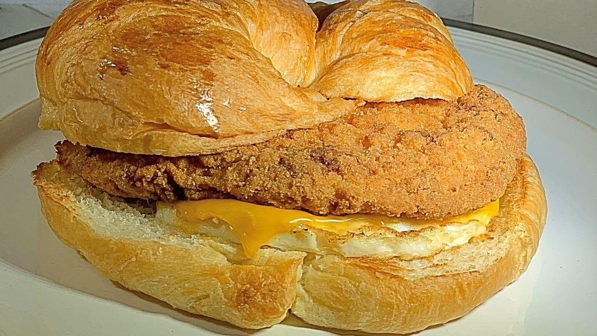 Chow Down Chicken Sandwich.