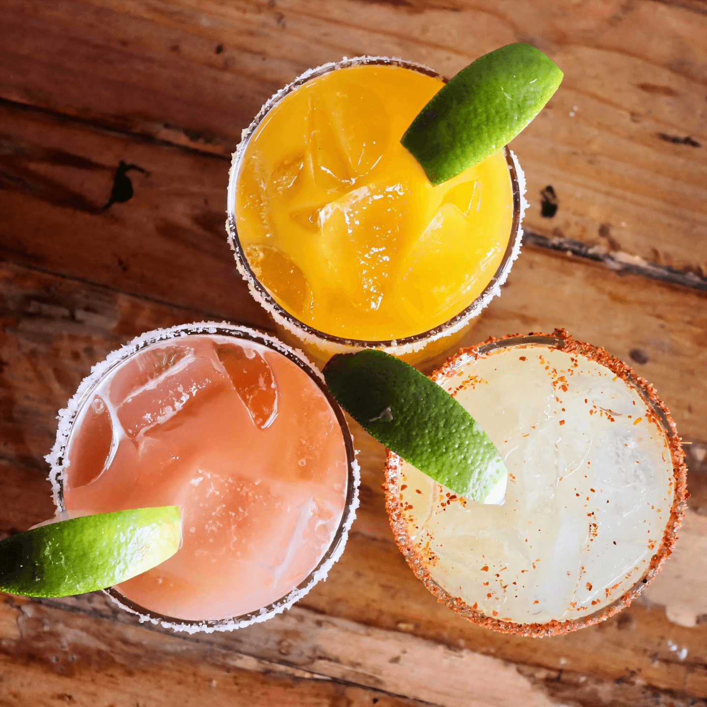 Cocktails and Relaxed Vibe