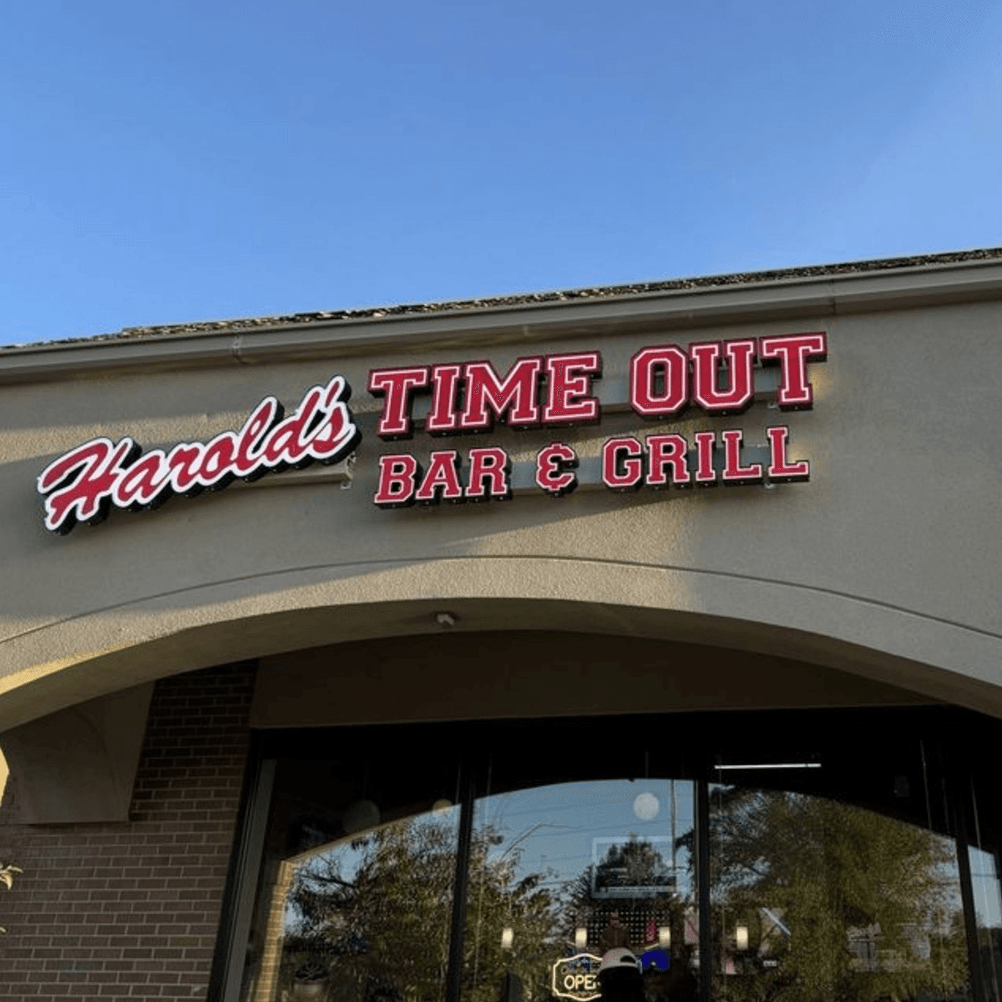 Harold's Timeout Bar & Grill
