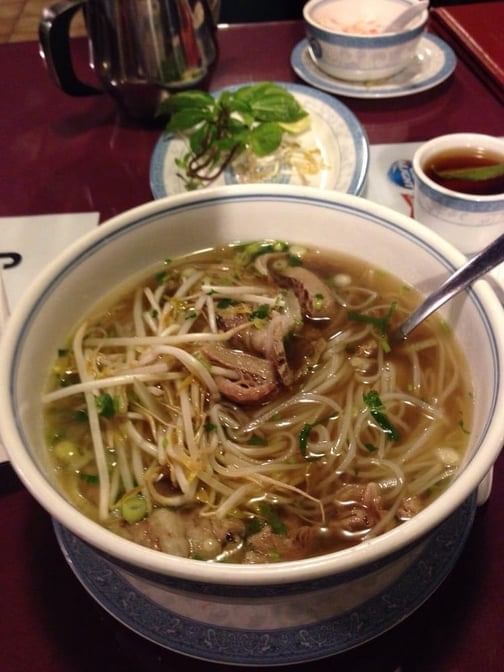 49. Phở Chín.