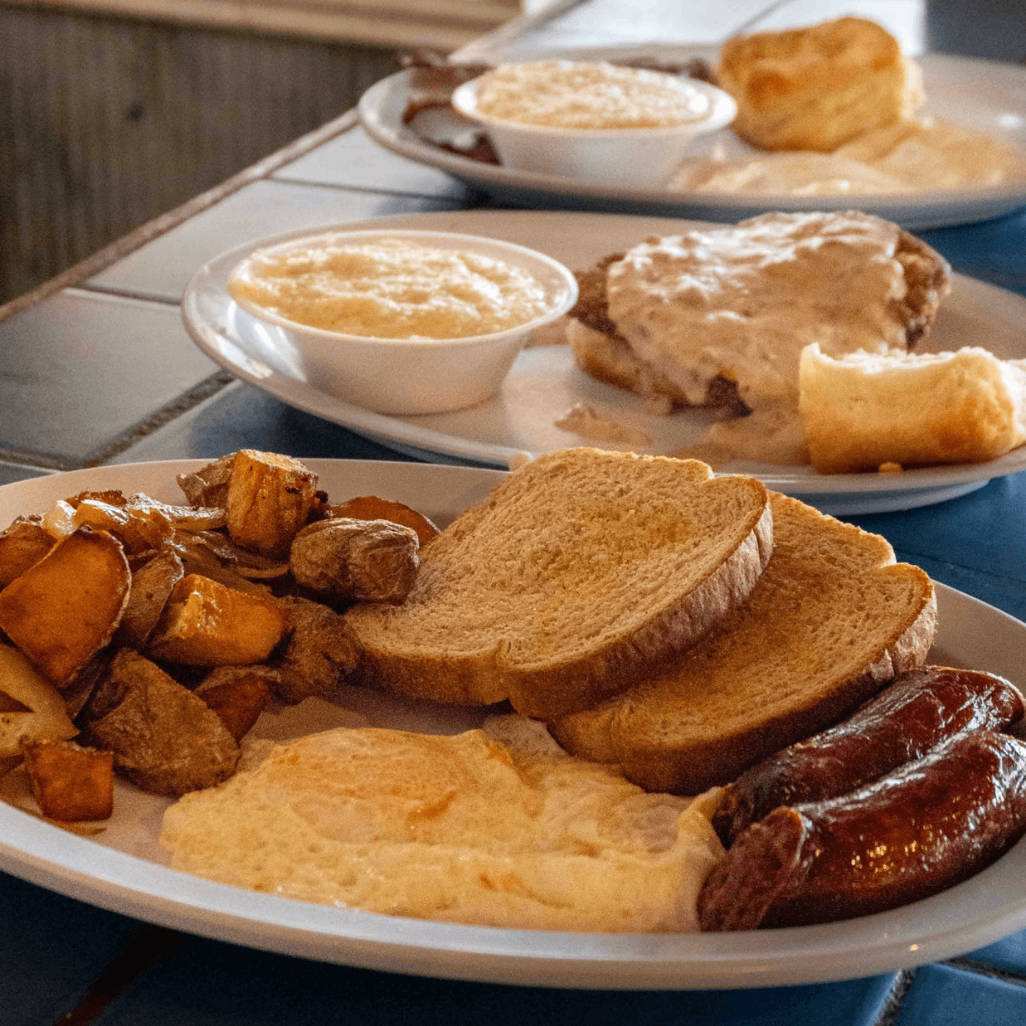 Big Mama’s Comfort Starts Bright and Early