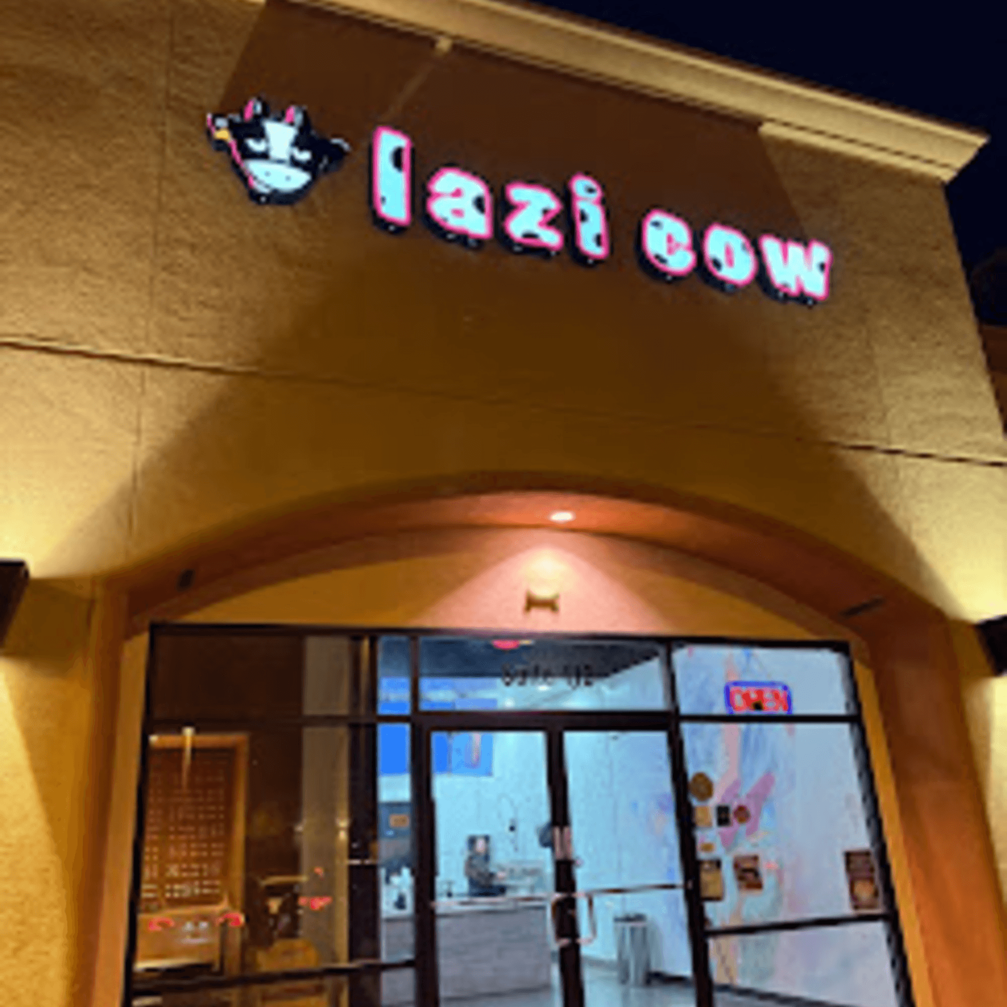 Lazi Cow gallery image #2