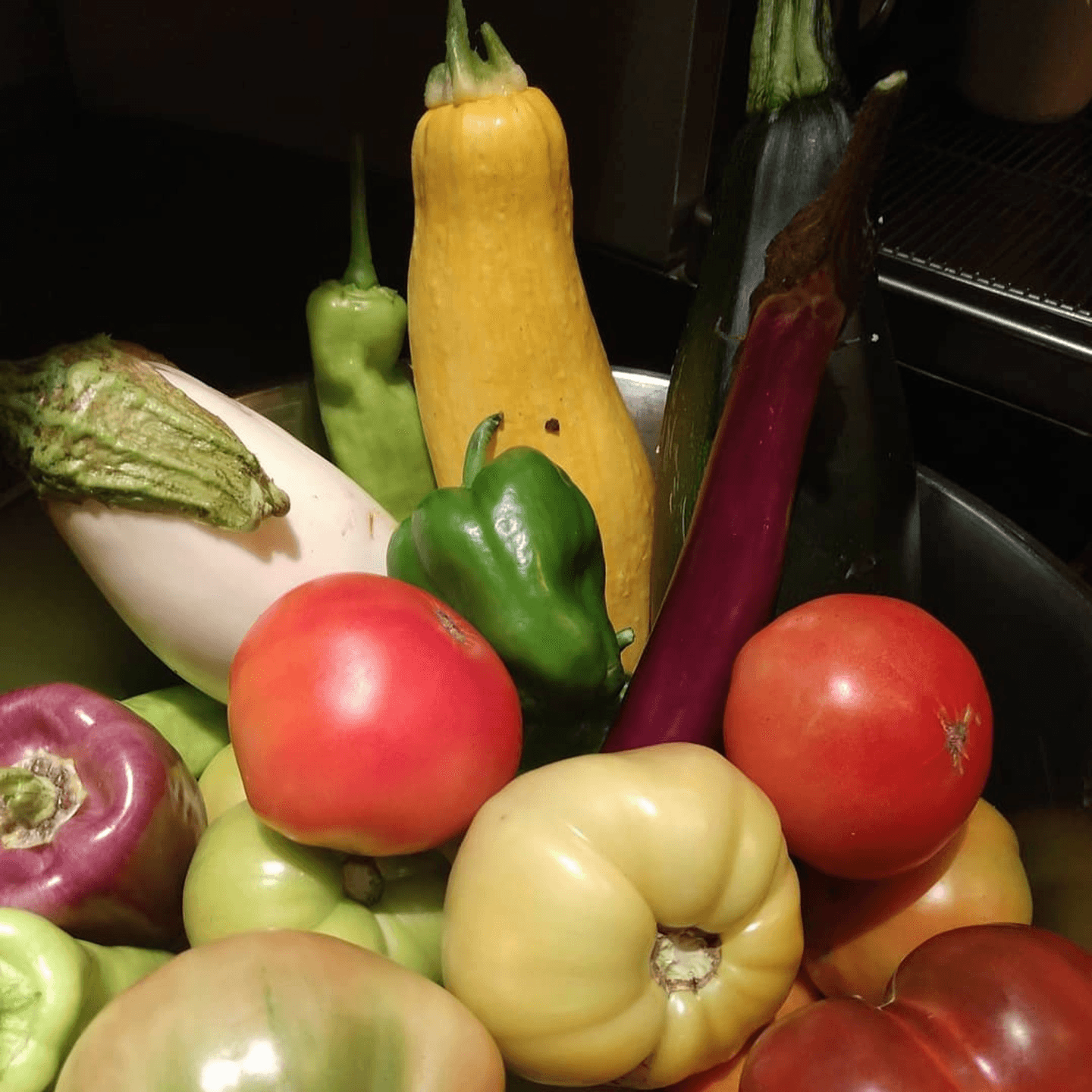 Our Philosophy : From The Vine to Your Table!