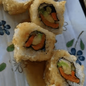 Kiku Roll.