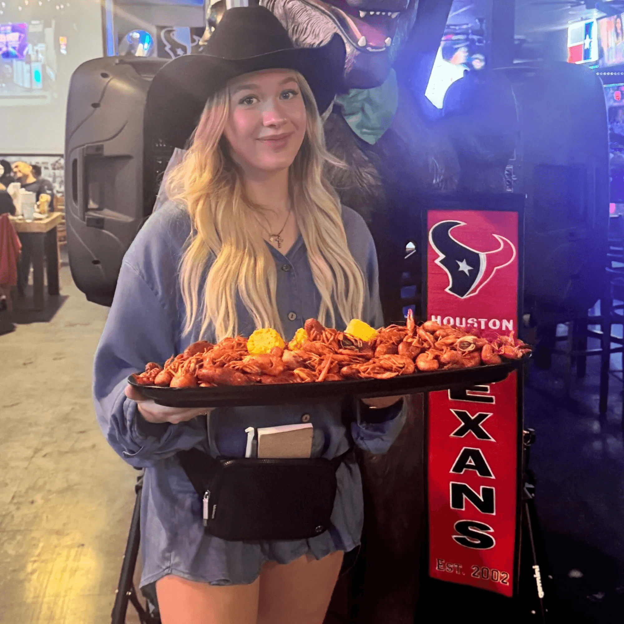 Wolfies Restaurant and Sports Bar gallery image #23