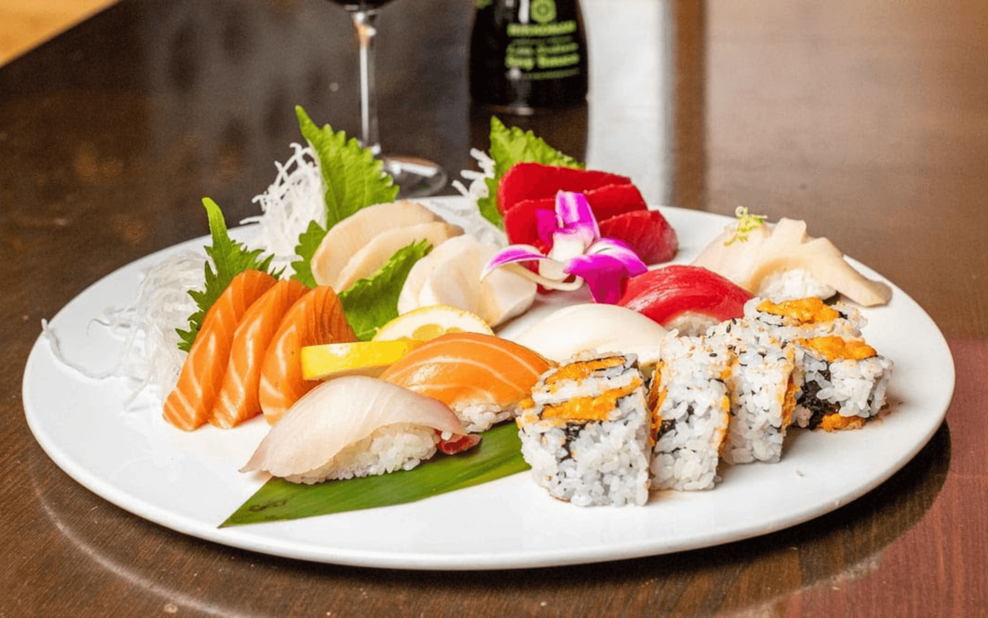 Best Japanese restaurant around Brackett, WI