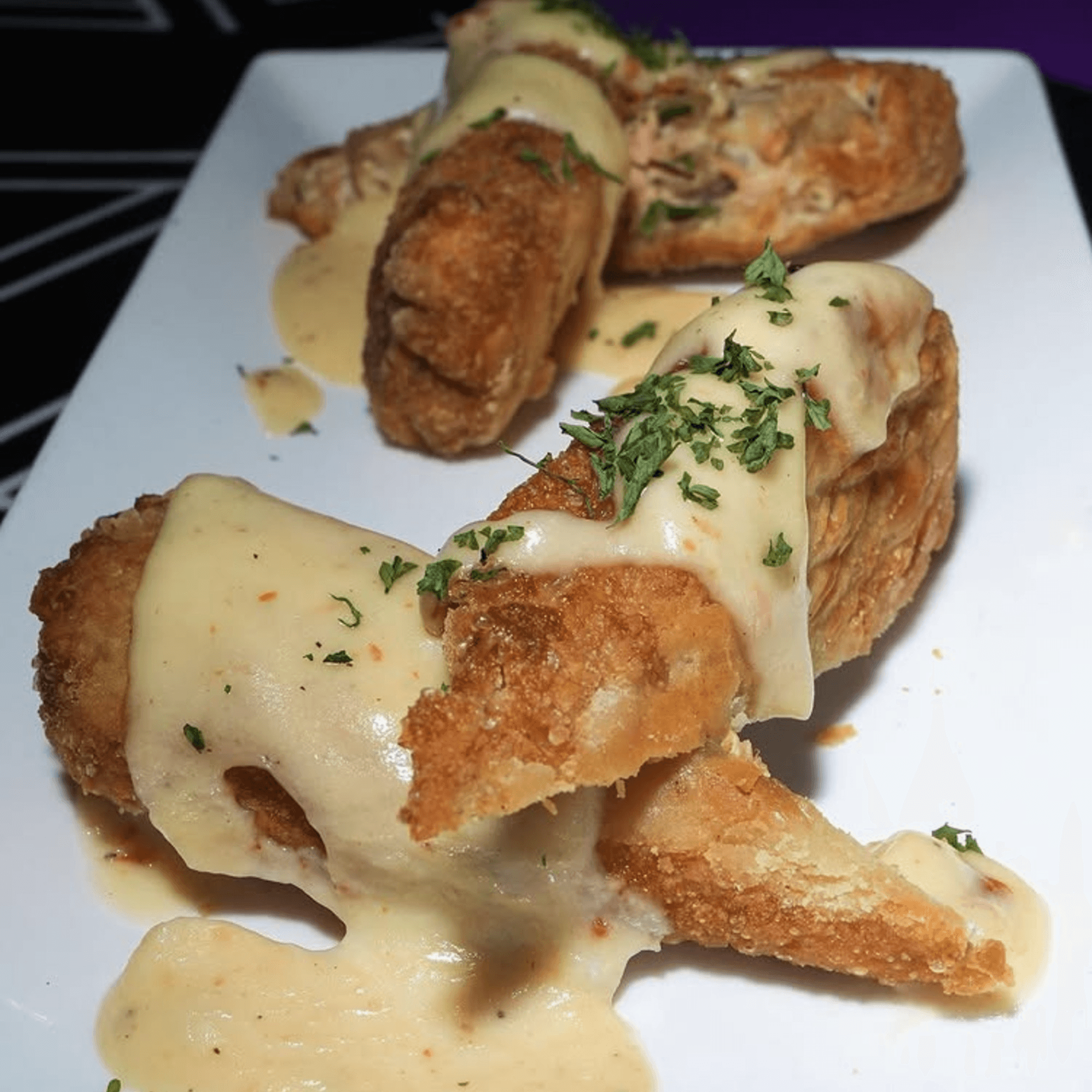 Phlavz gallery image #3