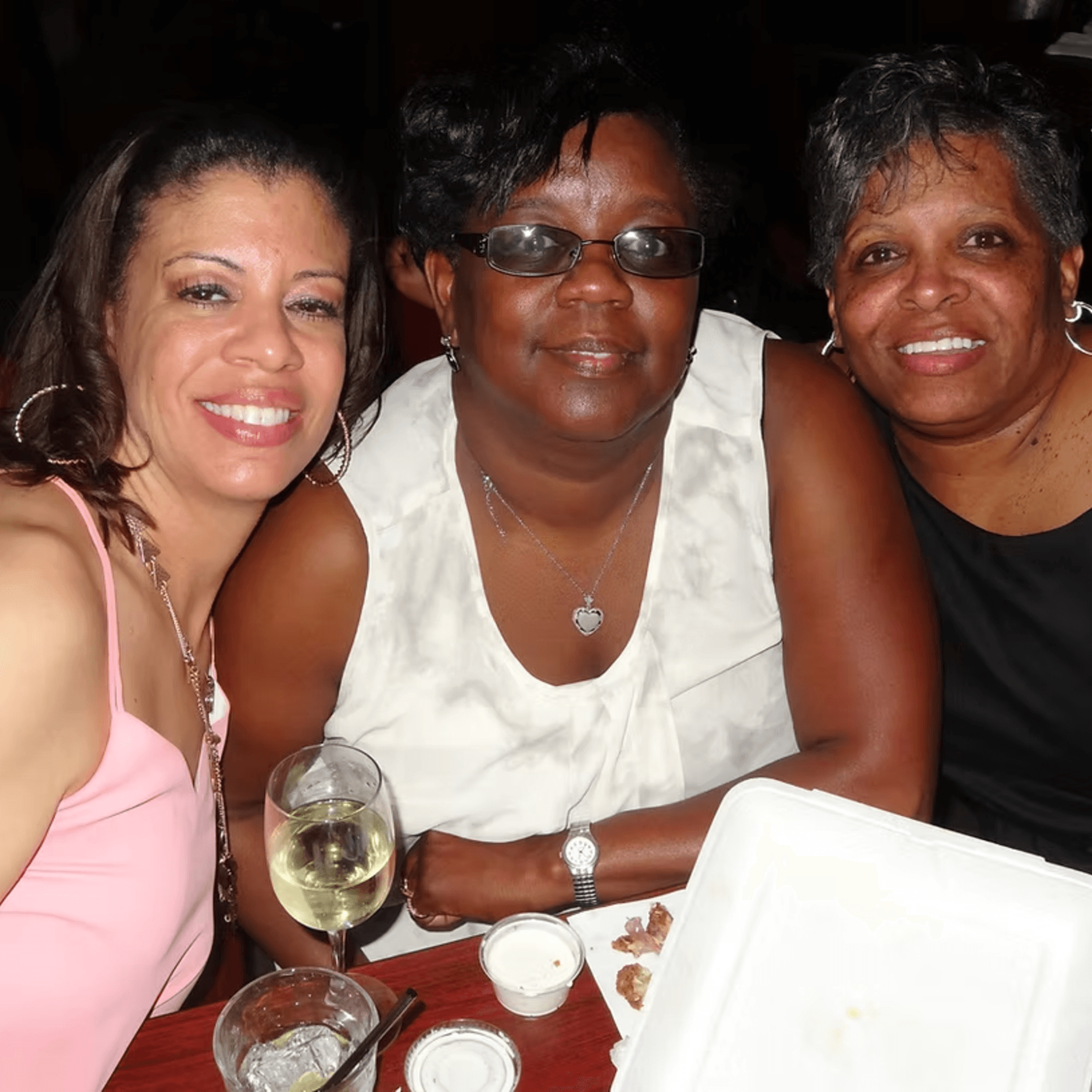 Chicago Bar & Grill gallery image #6