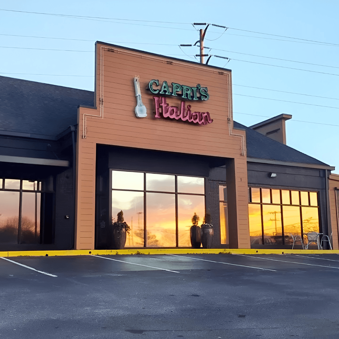 Welcome to CAPRI’S Italian Restaurant 🍝