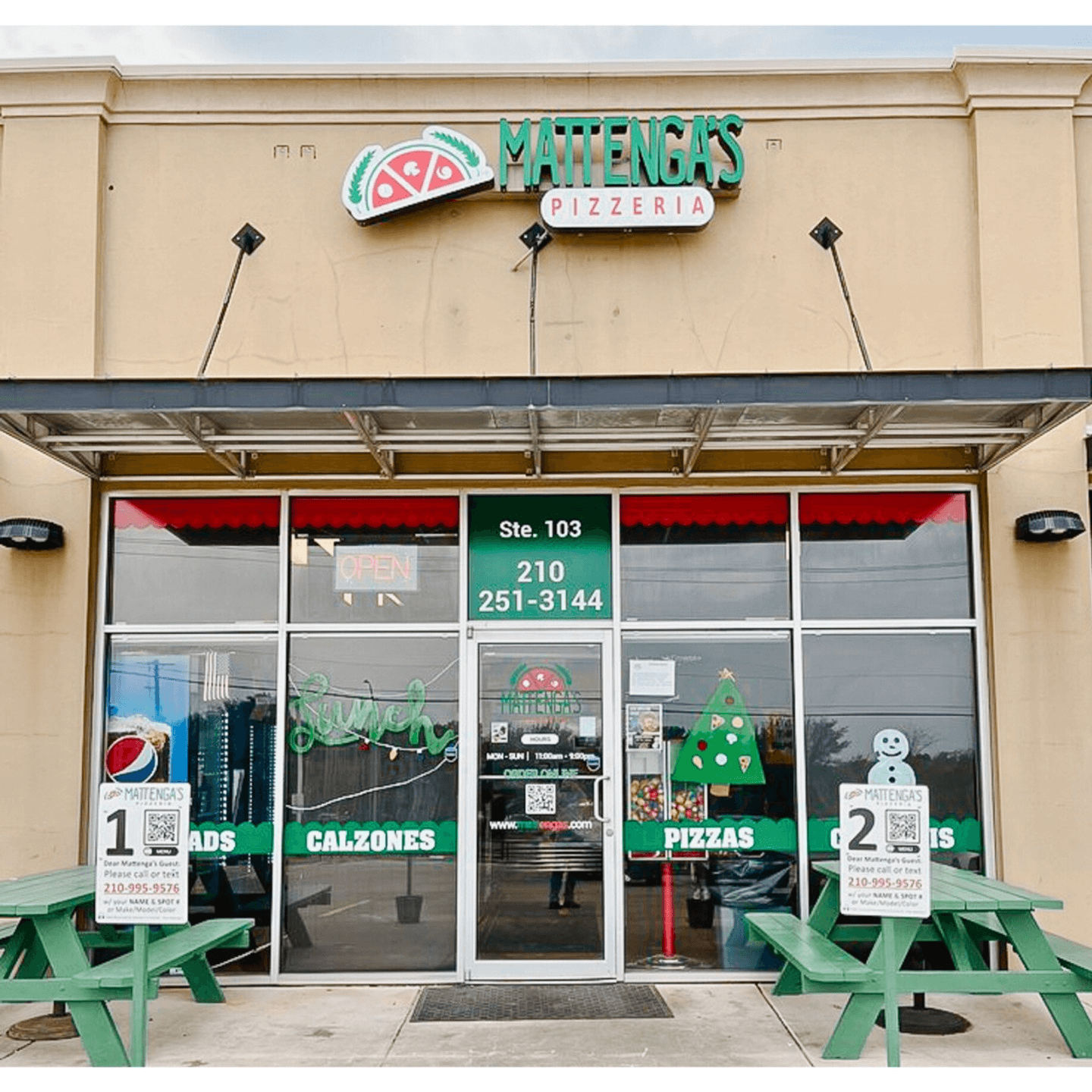 3-Mattenga's Pizzeria O'Connor Rd