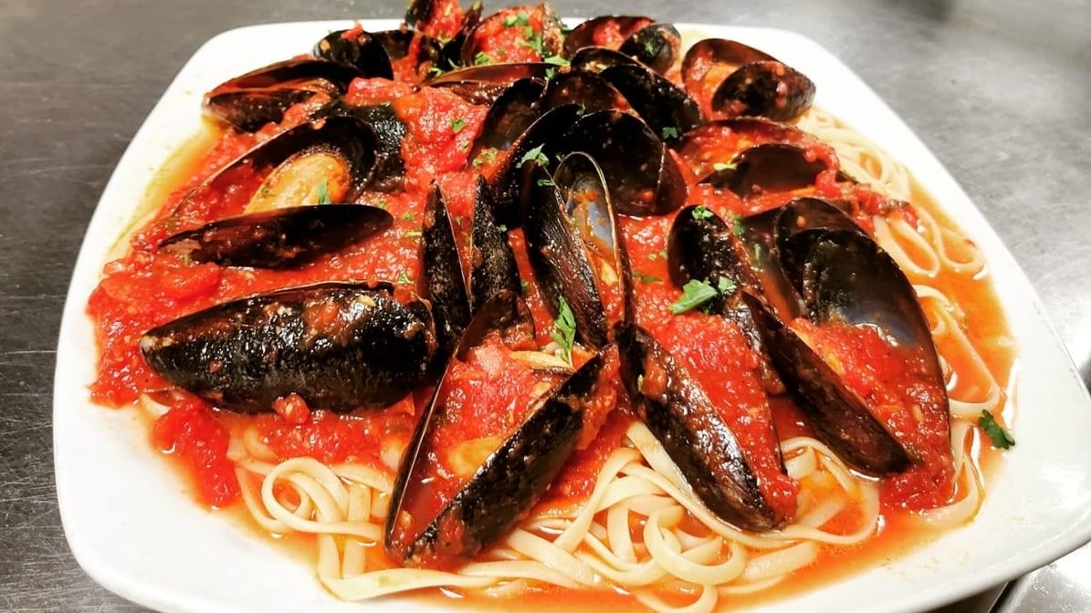 Linguini with Mussels.