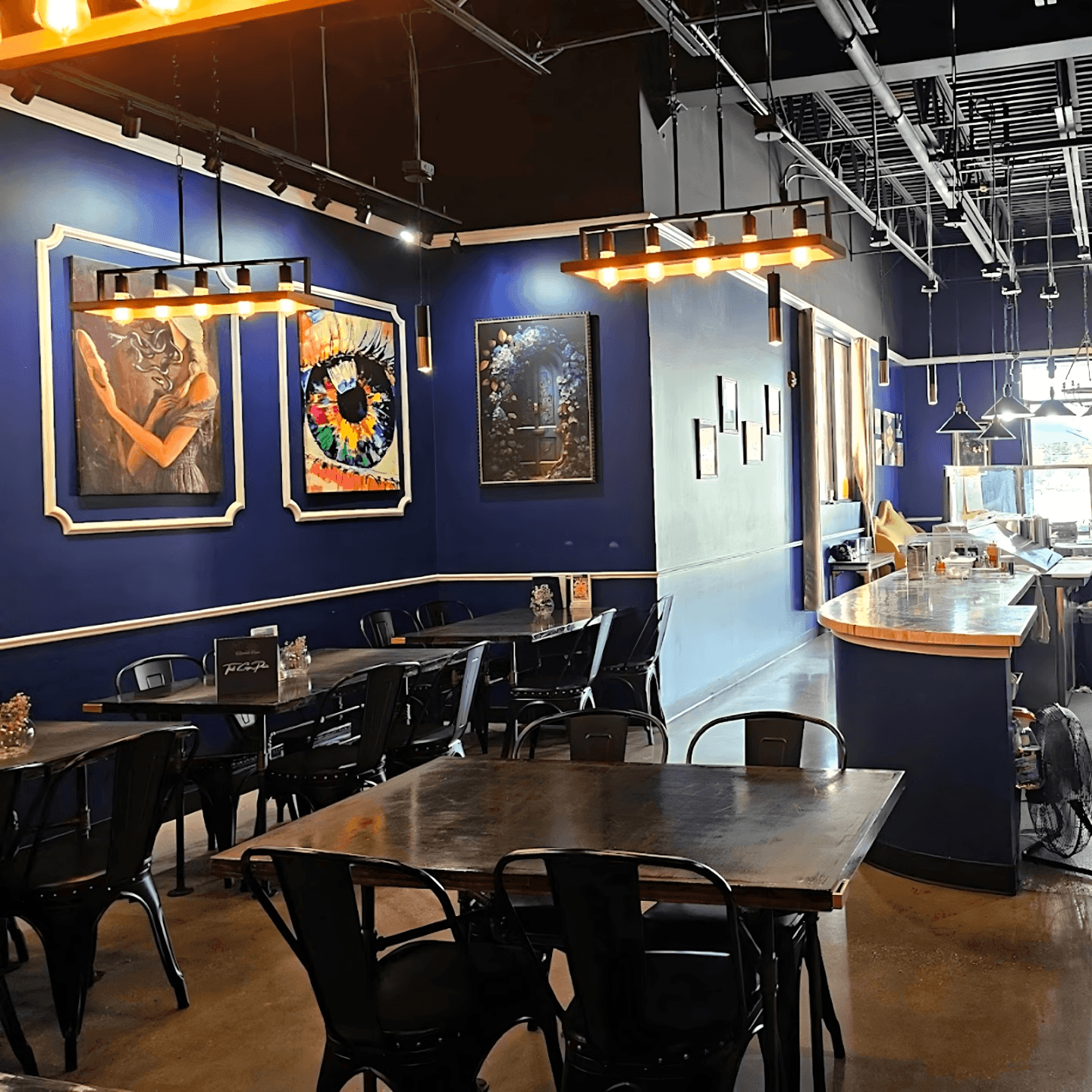 The Perfect Spot to Dine & Unwind