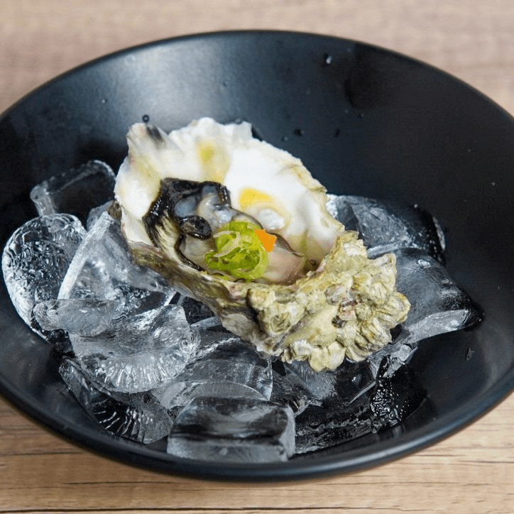 Fresh Oyster　生牡蠣.