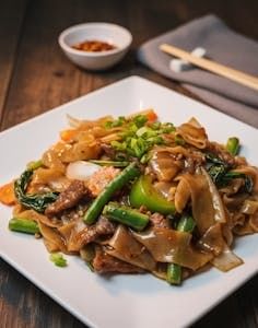 Pad Kee Mow (Drunken Noodle).