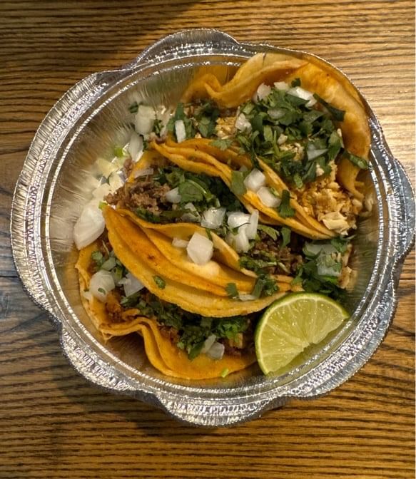 3 Tacos Mixto - 3 Mix Tacos.