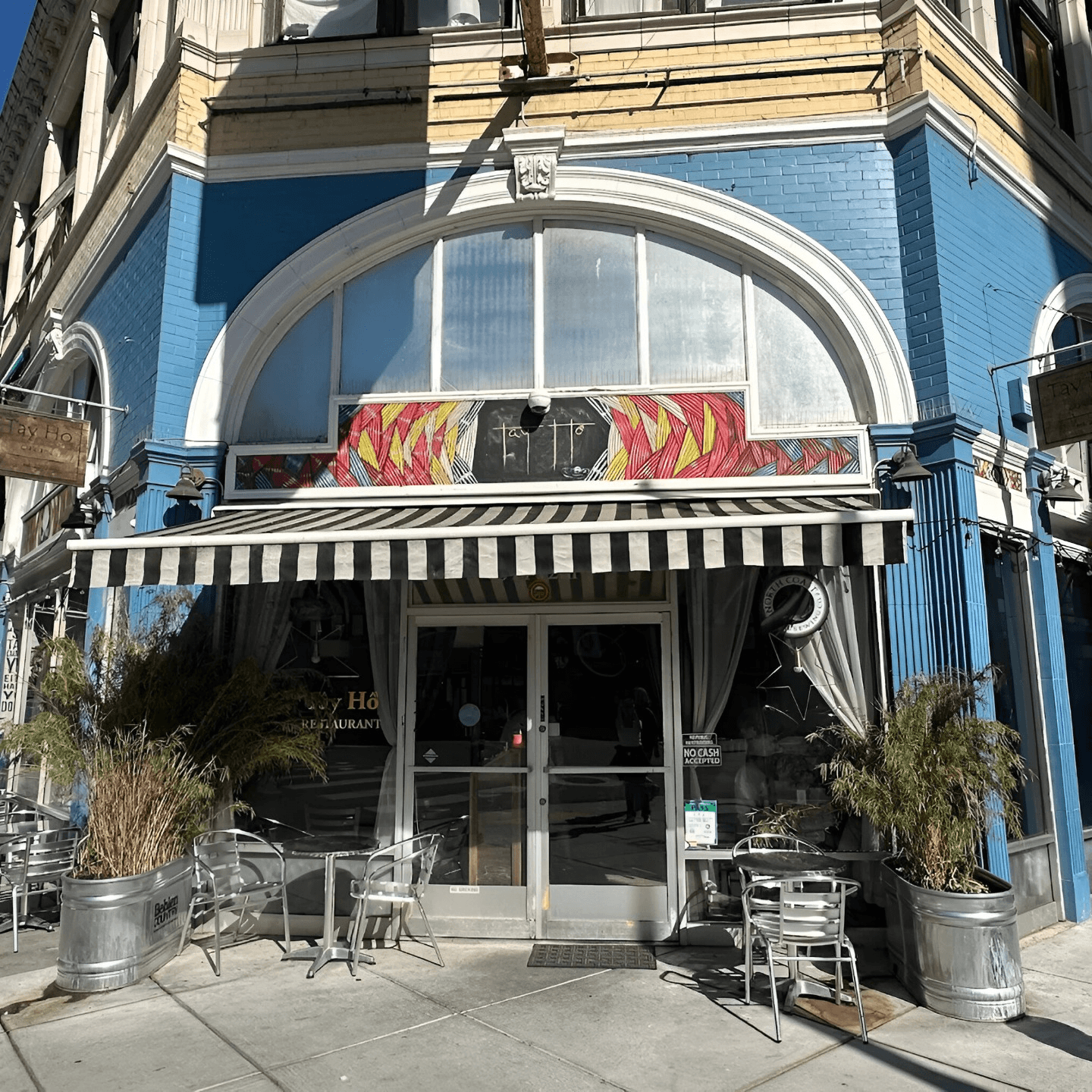 Welcome to Tay Ho Oakland 