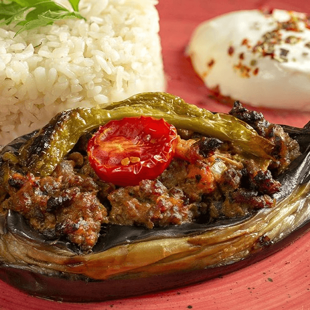 Stuffed Eggplant (Karnıyarık).