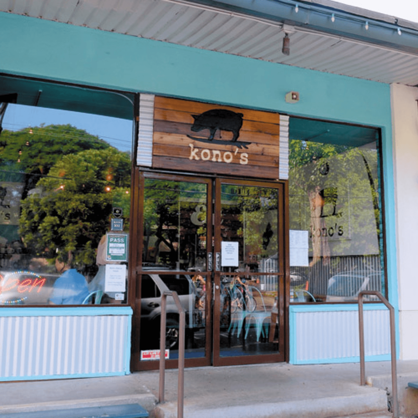 Kono's Northshore - Kailua
