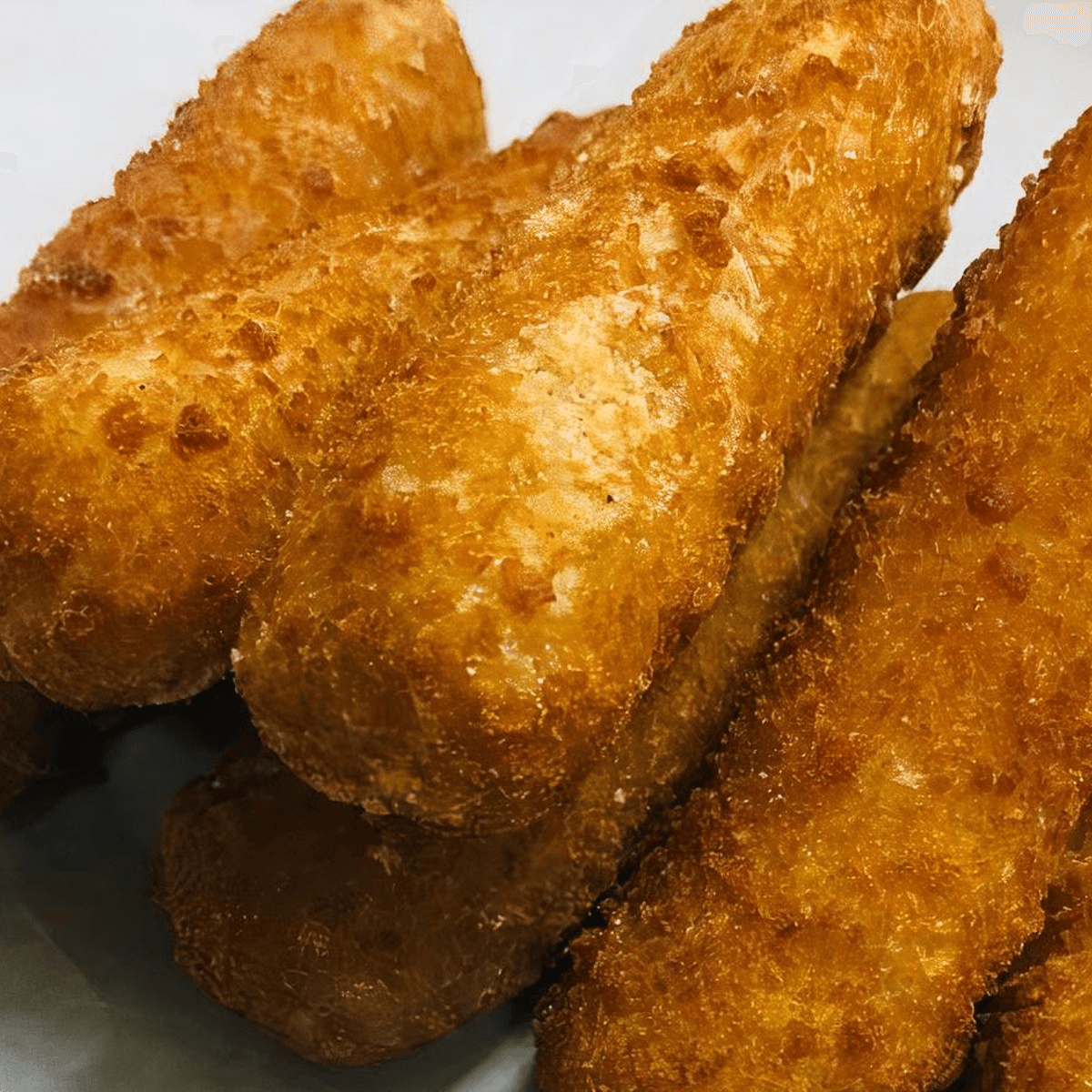 Mozzarella Sticks (5 Pcs.).