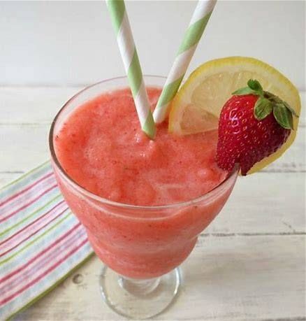 FRESH SQUEEZED FRAPPE STRAWBERRRY LEMONADE.
