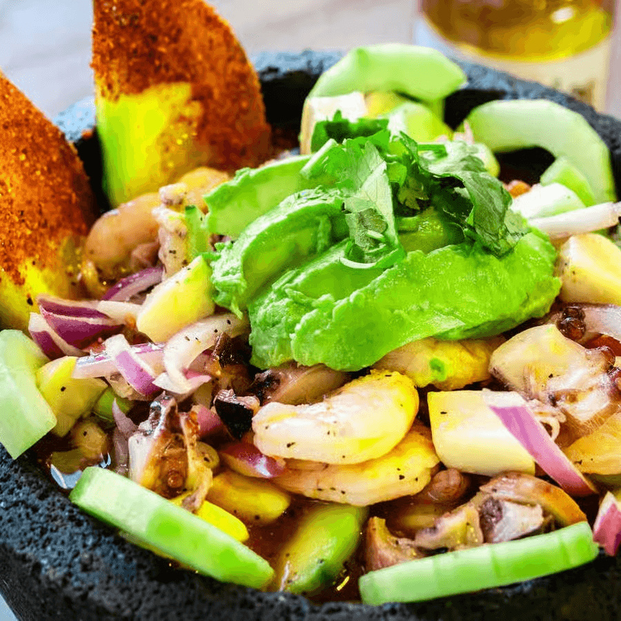 Molcajete de Mariscos Frío.