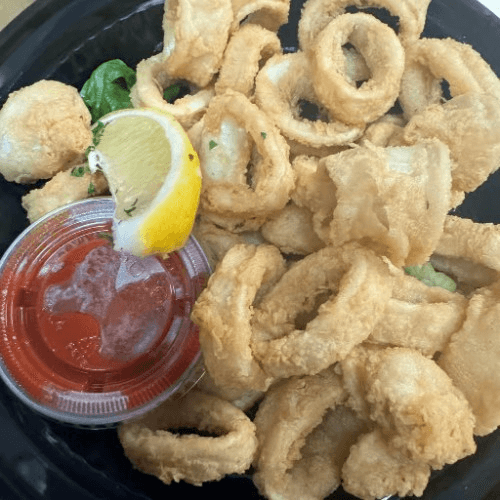 Fried Calamari with Marinara.