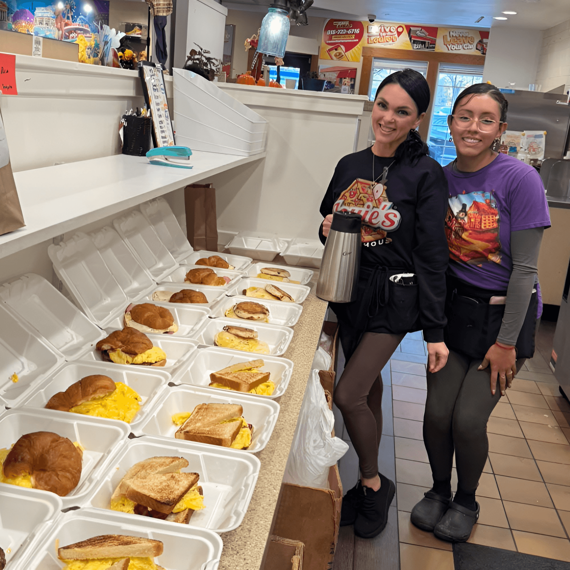 Louie's Waffle House gallery image #2