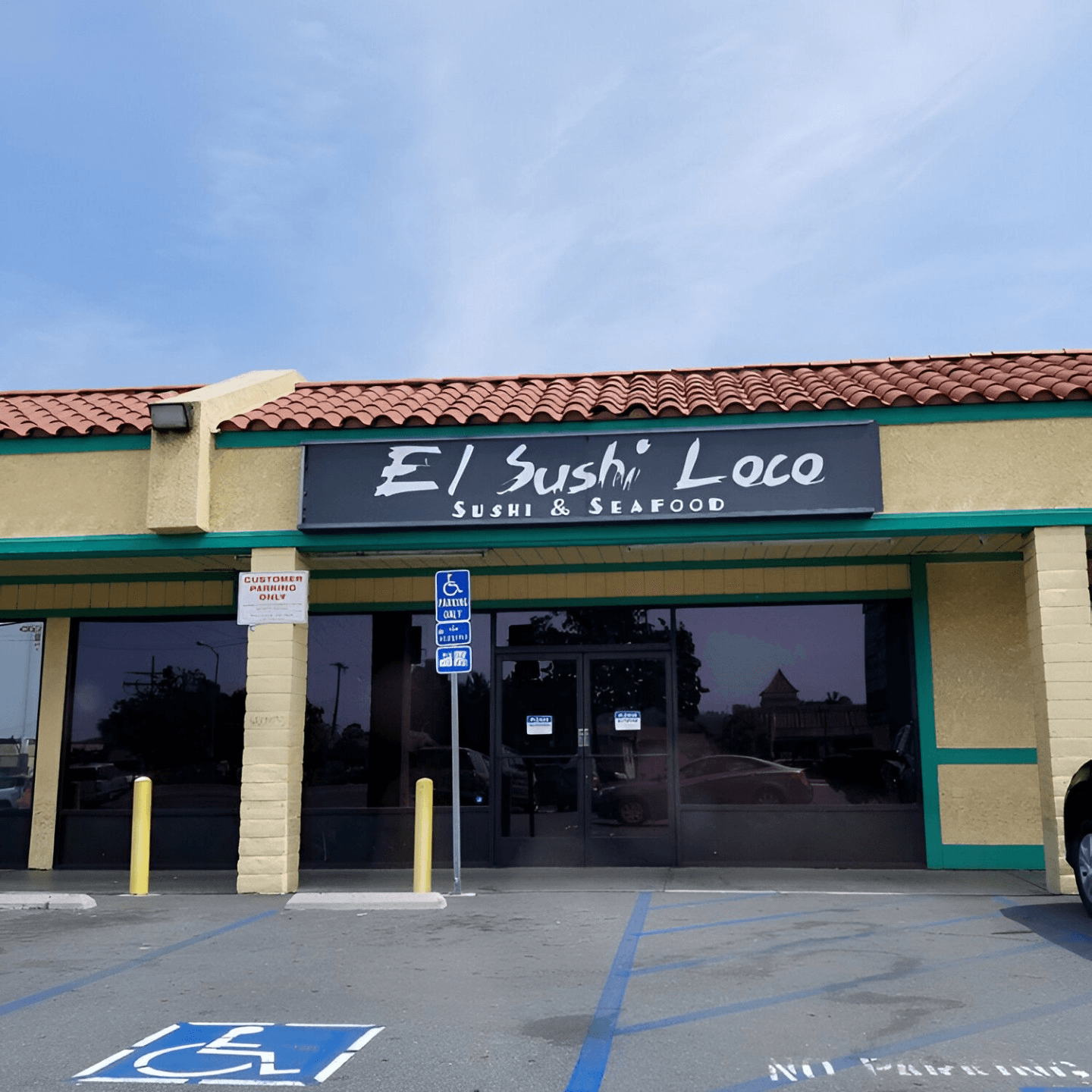 Welcome to El Sushi Loco Sushi & Mariscos