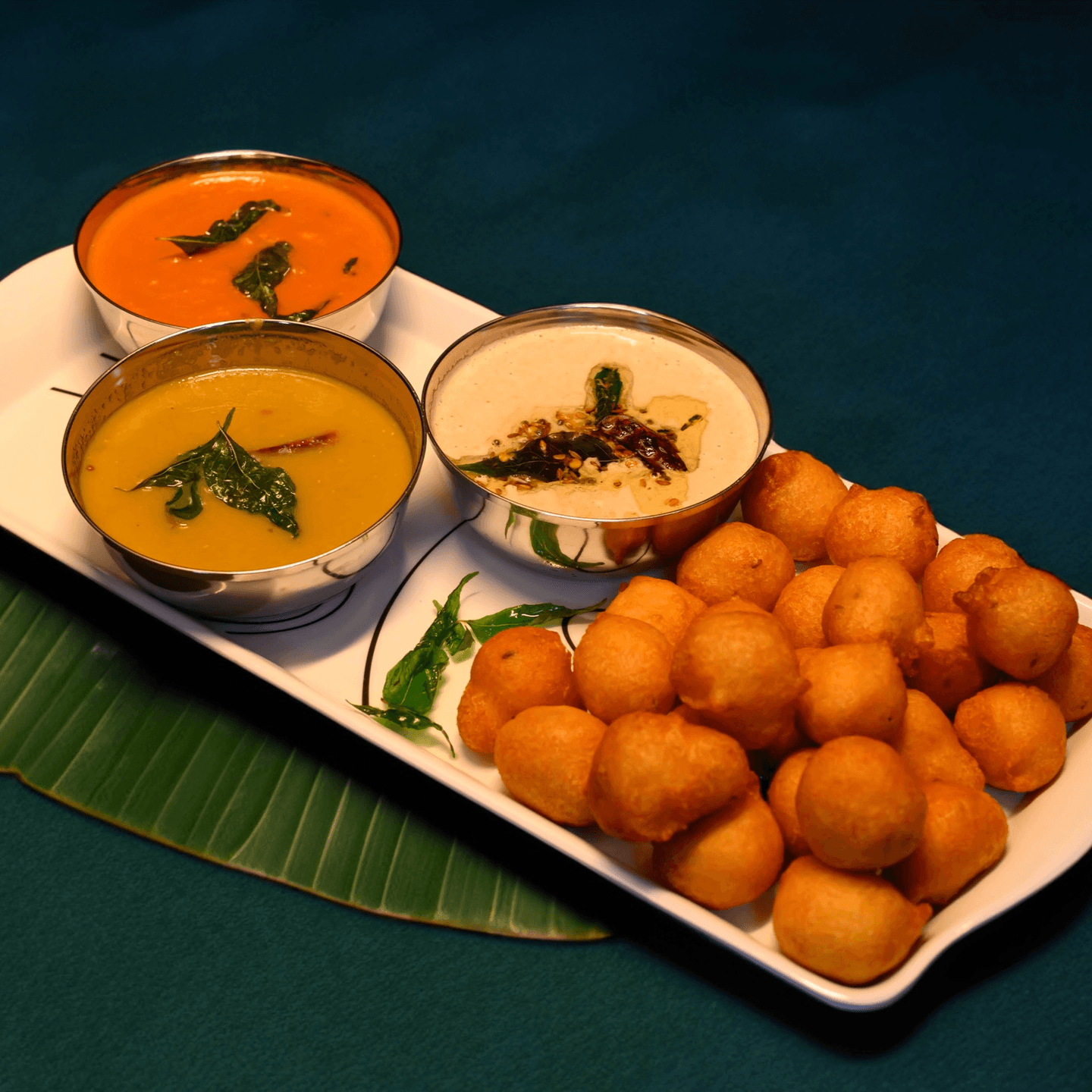 🥘 Authentic Vegetarian Indian Delights Await!