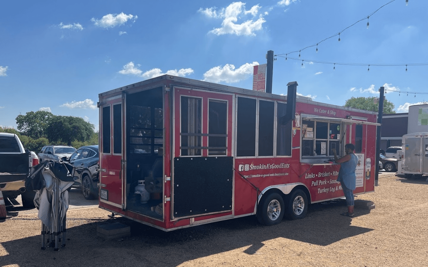 Serving The Texas Smoked BBQ in DeSoto