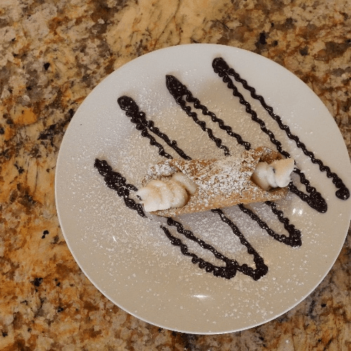 Cannoli.
