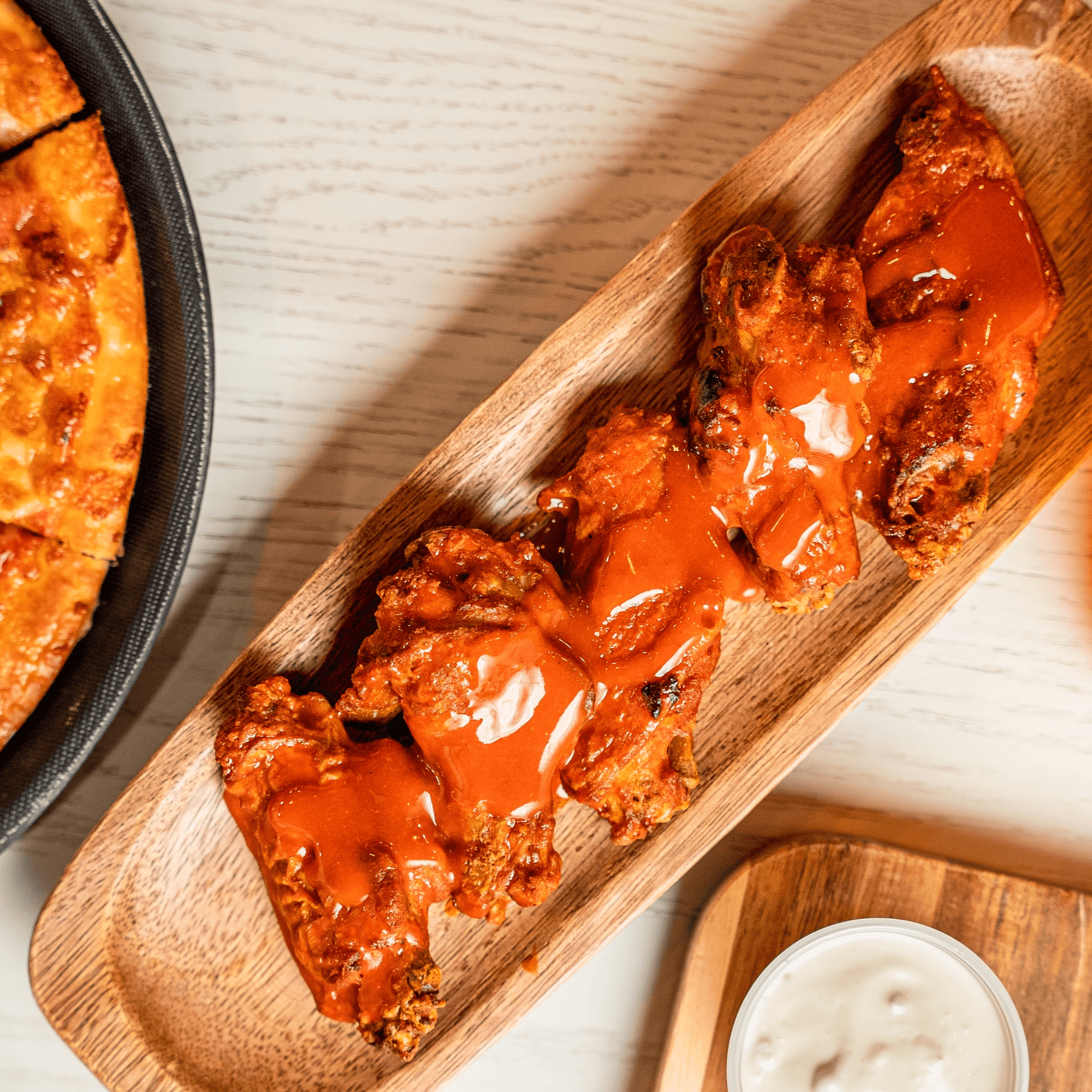 Singas Famous Pizza gallery image #9