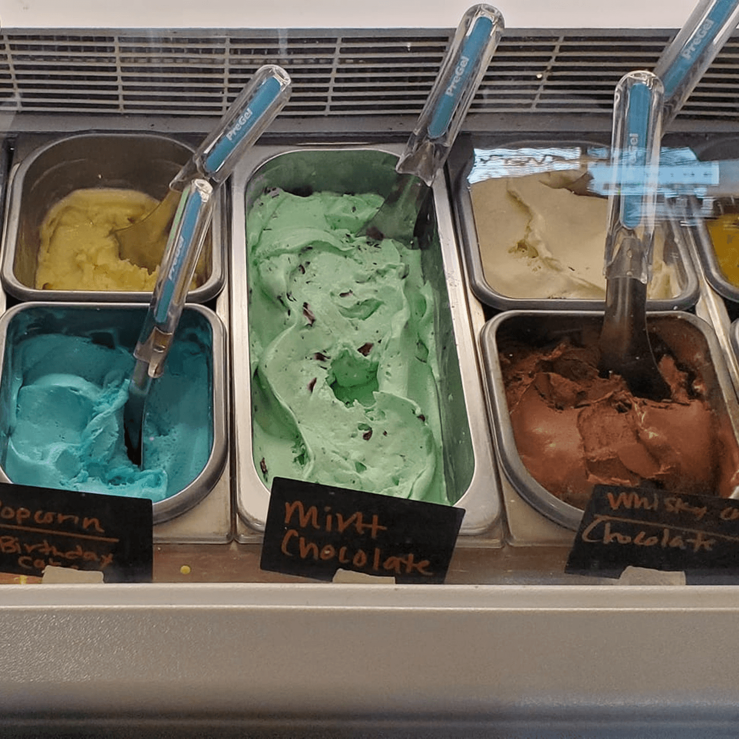 Creamy Gelato - Scoop Up the Sweetness!