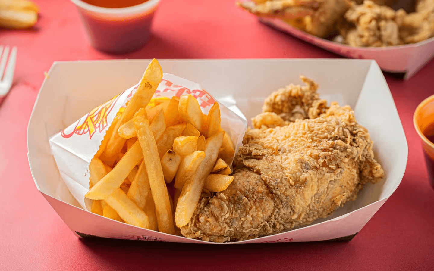 Dine In, Takeout, or Delivery – Your Choice 🚗