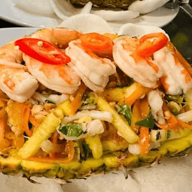 Gỏi Hải Sản Trái Thơm - Treasure From the Sea.