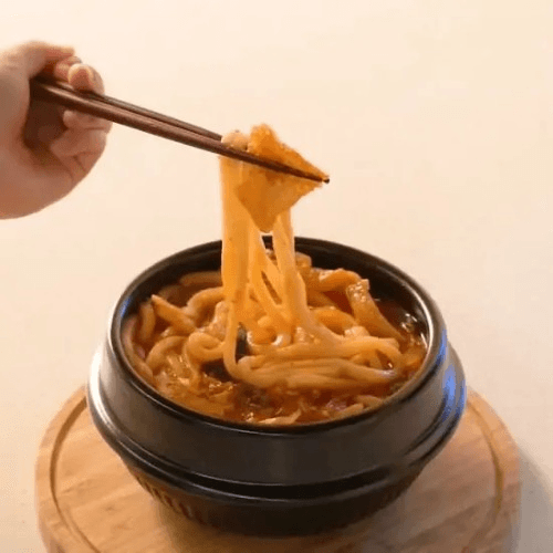 Kimchi Udon 김치우동.