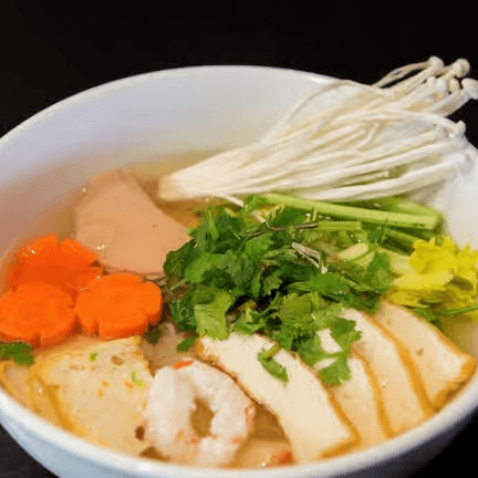 N5. House Rice Noodle or Yellow Noddle Soup Tofu.
