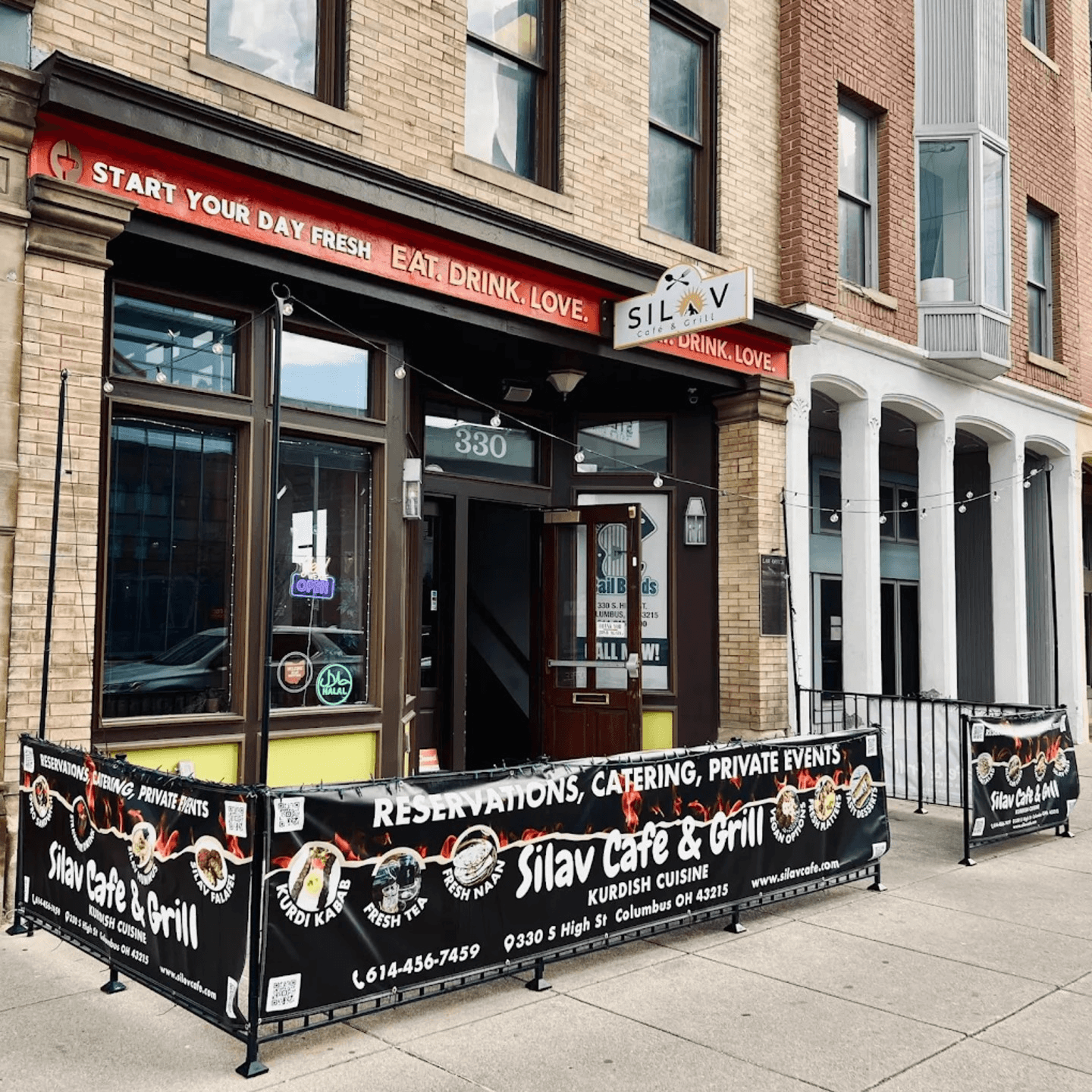 Silav Cafe & Grill Welcomes You