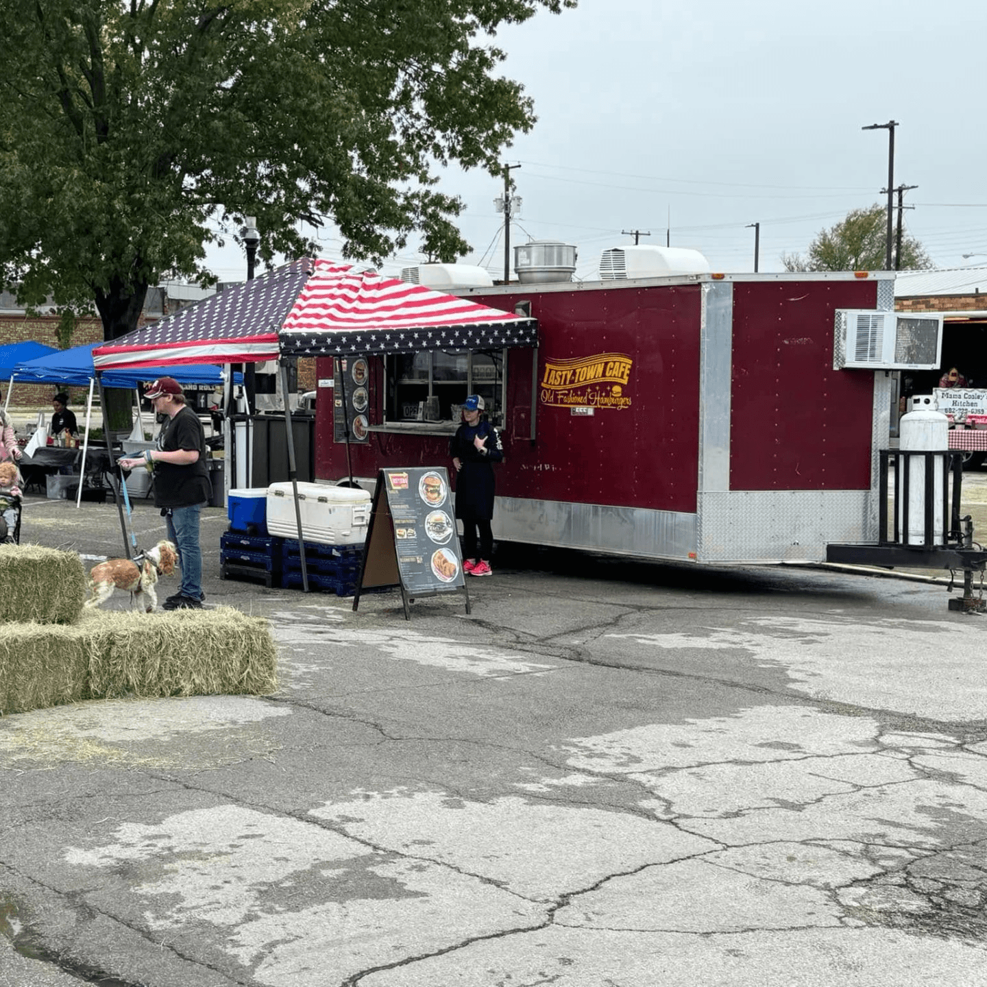 Fresh Flavors on the Go – Visit Our Food Truck!
