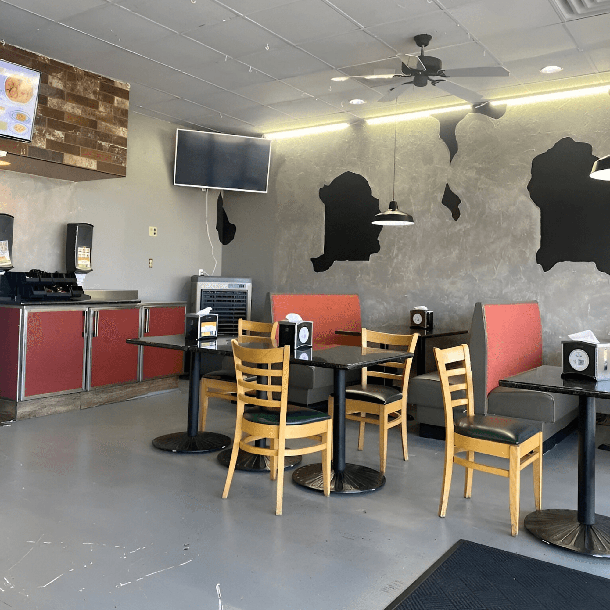 Southern Style Chicken & Waffle gallery image #1