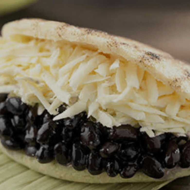 Domino Arepa.
