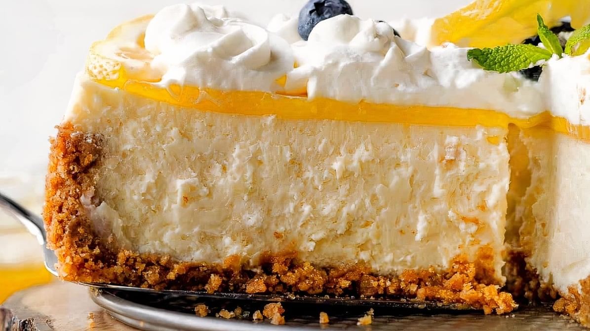 Extra Dense New York Cheesecake.