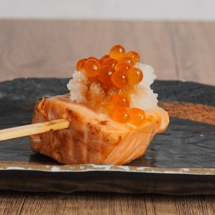 Bakka Salmon Ikura (Salmon and Salmon Roe) Skewer　鮭いくら串.