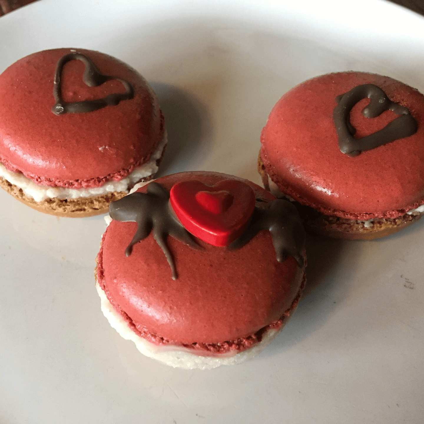 Tasty Valentine’s Day Macarons Just Arrived!