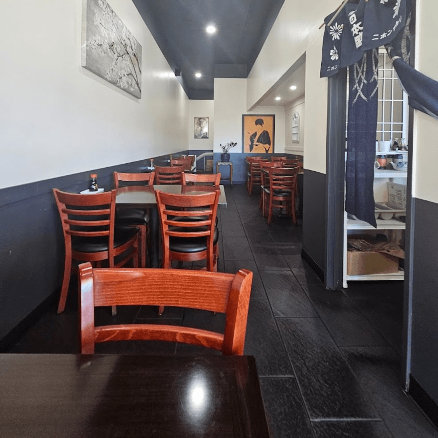 Your Go-To Spot for Sushi & Wok Cravings