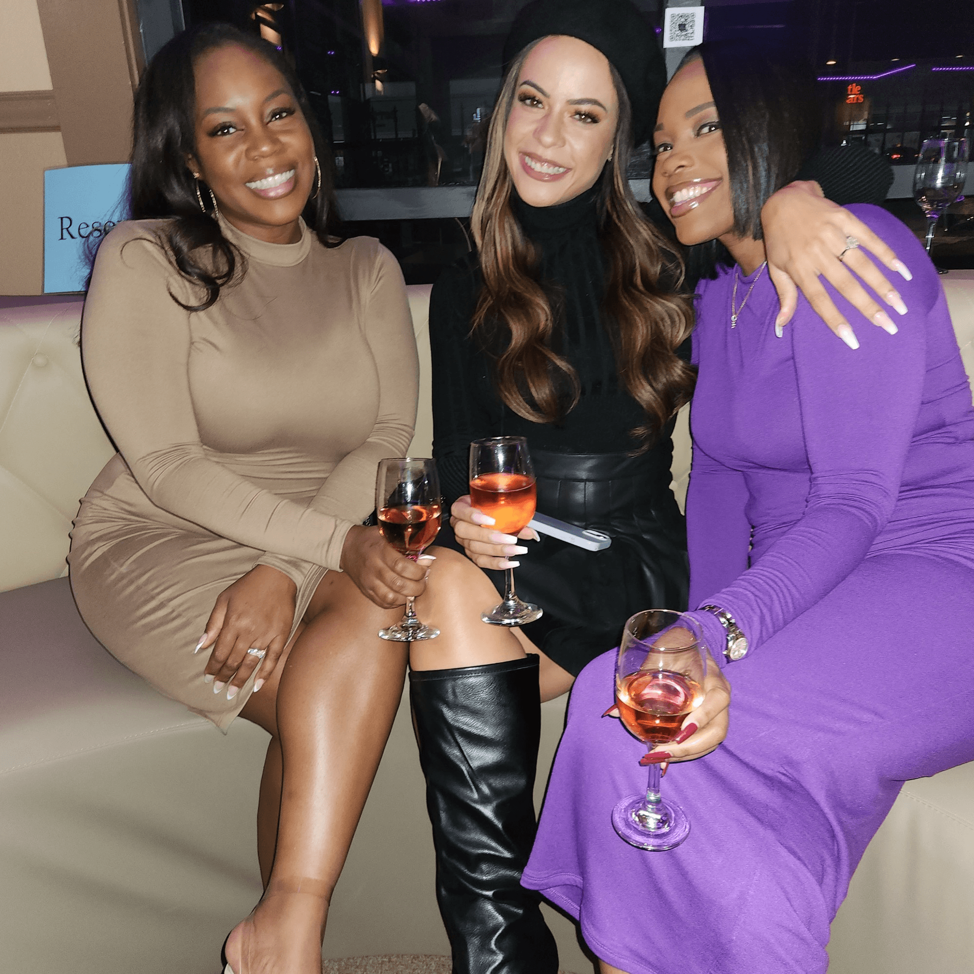 Chicago Bar & Grill gallery image #3