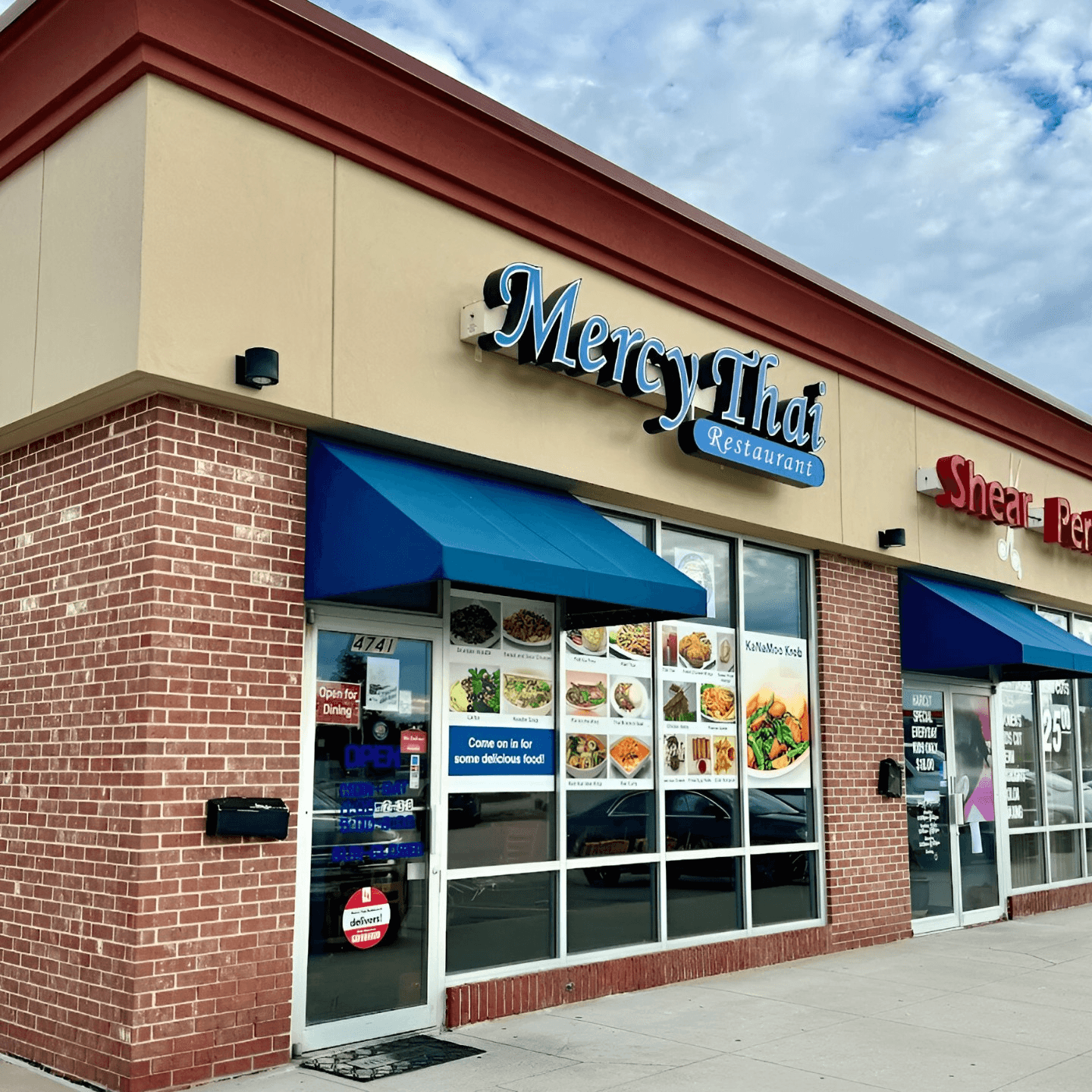 Omaha Mercy Thai Restaurant - South Street